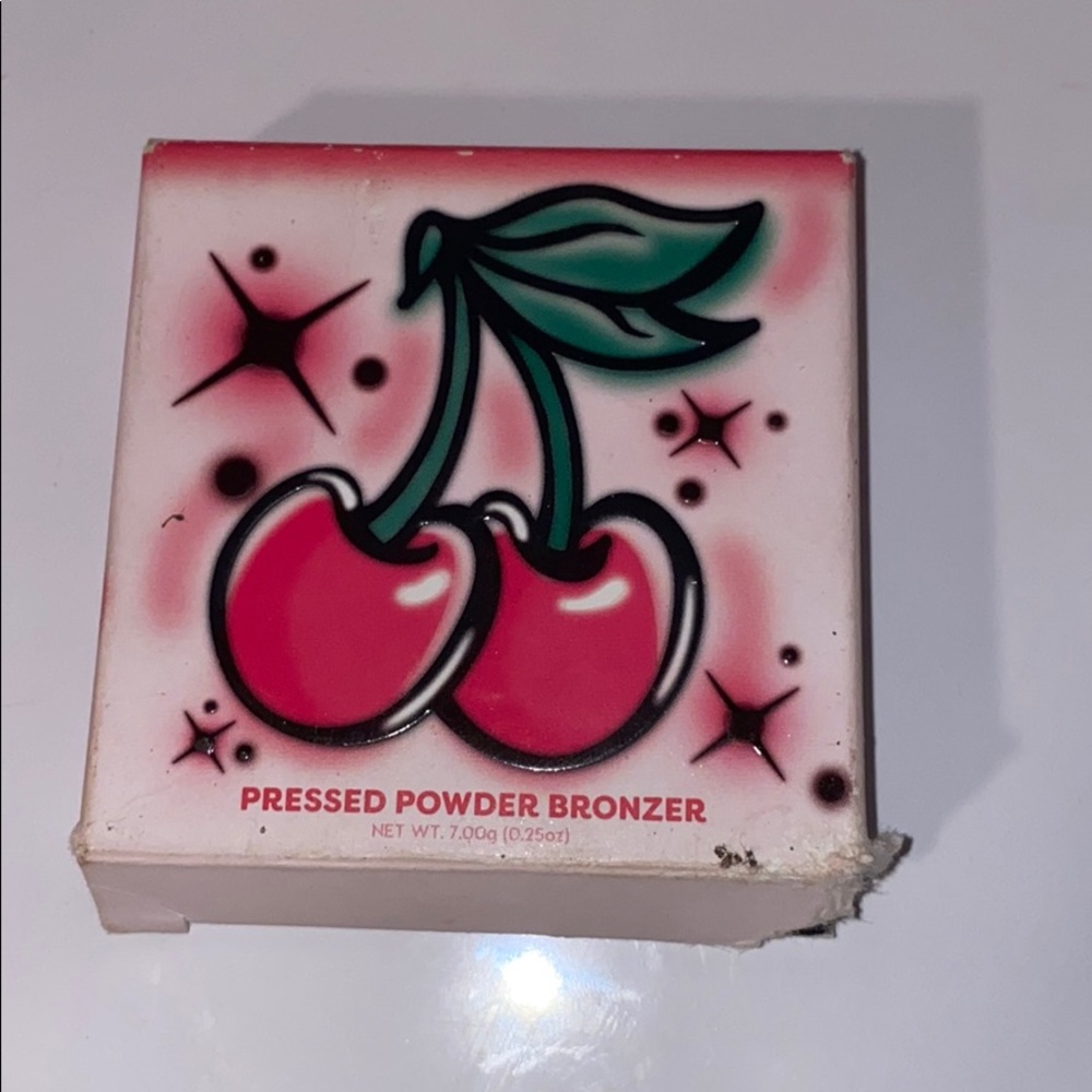 Bronzer